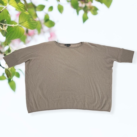 VINCE Cashmere Sweater - Picture 3 of 7